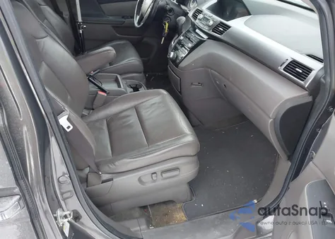 2013 Honda Odyssey Touring/Touring Elite z USA, uszkodzony, nr VIN 5FNRL5H95DB035008